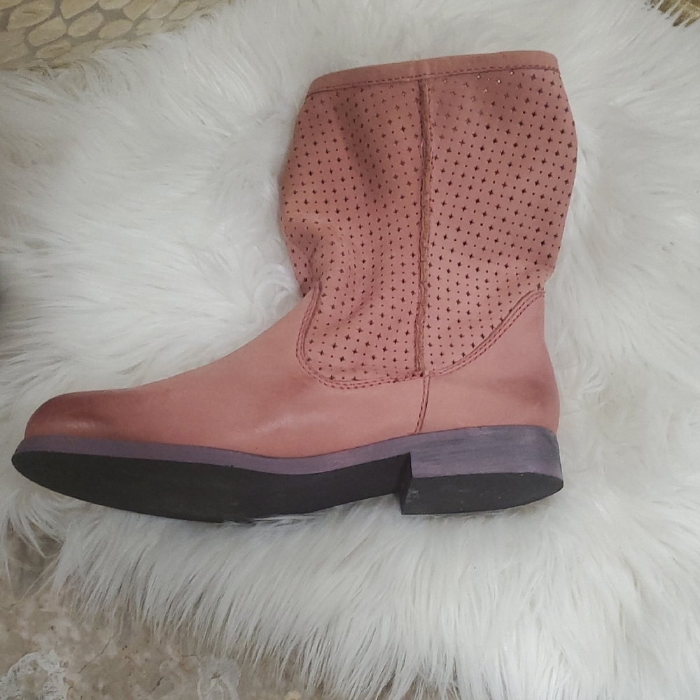 Mojo Moxy Perforated Ankle Boots in  Barbiecore Pink - Picture 2 of 12